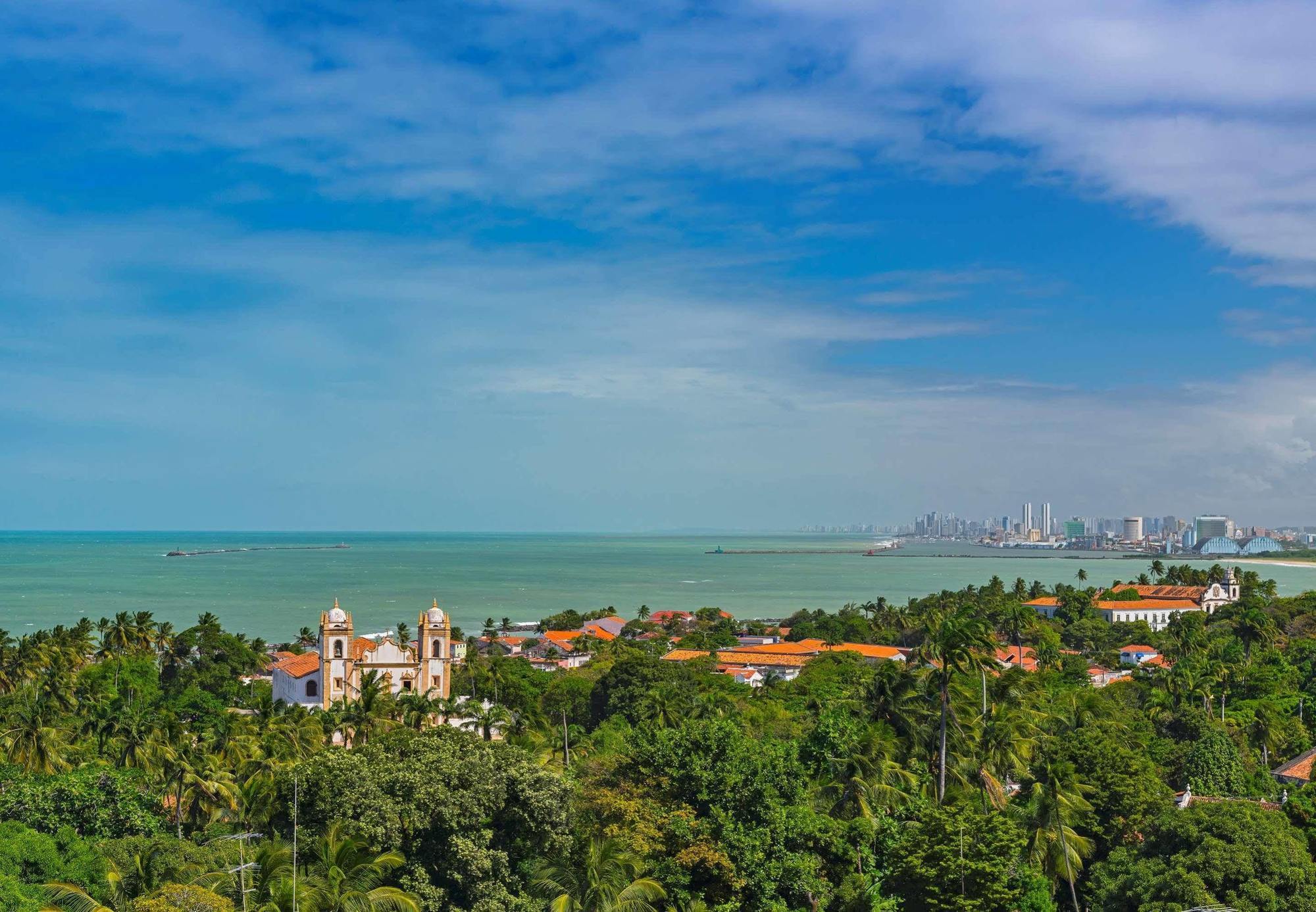 Sheraton Reserva Do Paiva Cabo de Santo Agostinho Exterior photo View of the city from the hill of the same name